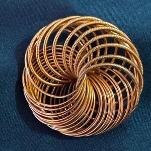 Spiral Gold Tone Brooch [Jewelry 050]